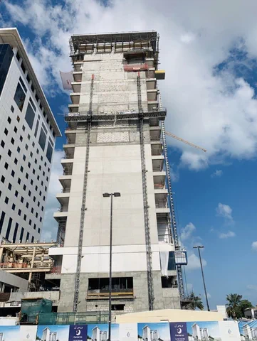 Mastclimber work begins on construction of Premier Inn Hotel, Jebel Ali, Dubai